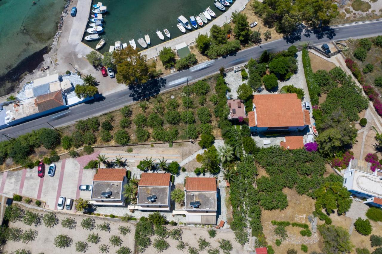 Stefanie Studios Aegina エクステリア 写真