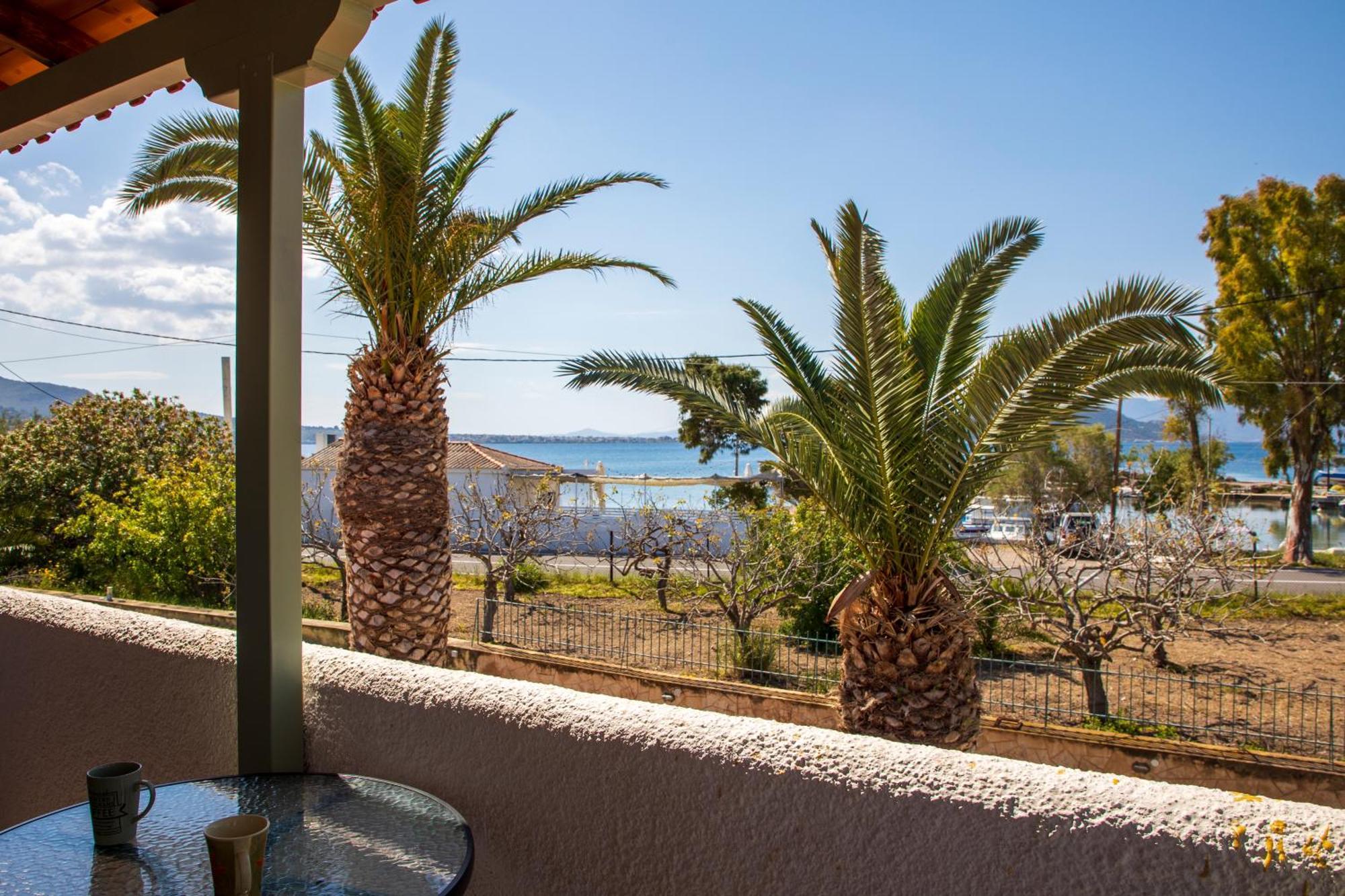 Stefanie Studios Aegina エクステリア 写真