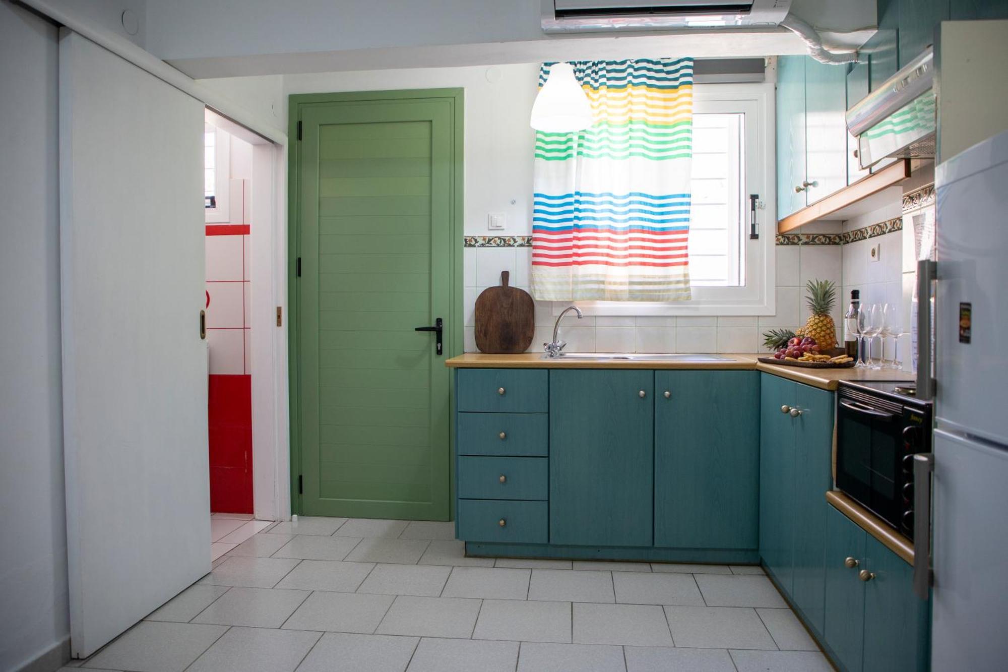 Stefanie Studios Aegina エクステリア 写真